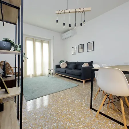 Apartmán Spazioso E Moderno Vicino Alla Metro Řím